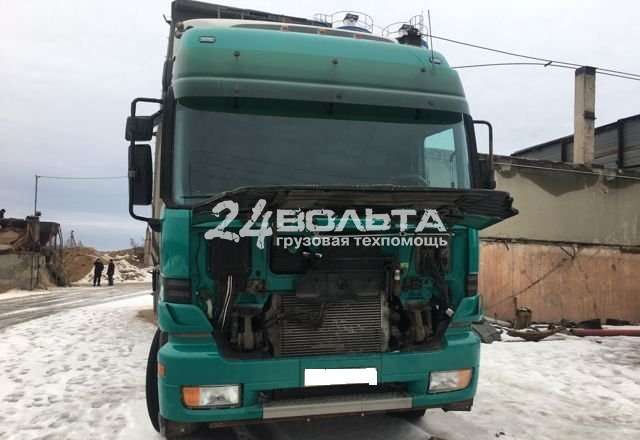Замена радиатора грузового автомобиля с выездом Замена радиатора грузовика с выездом